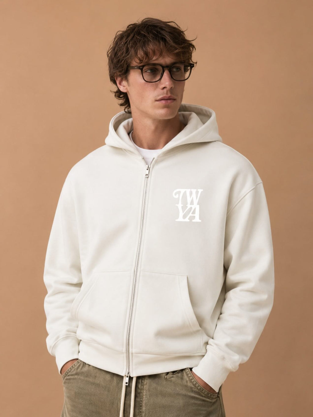 Essential White Zip-Hoodie